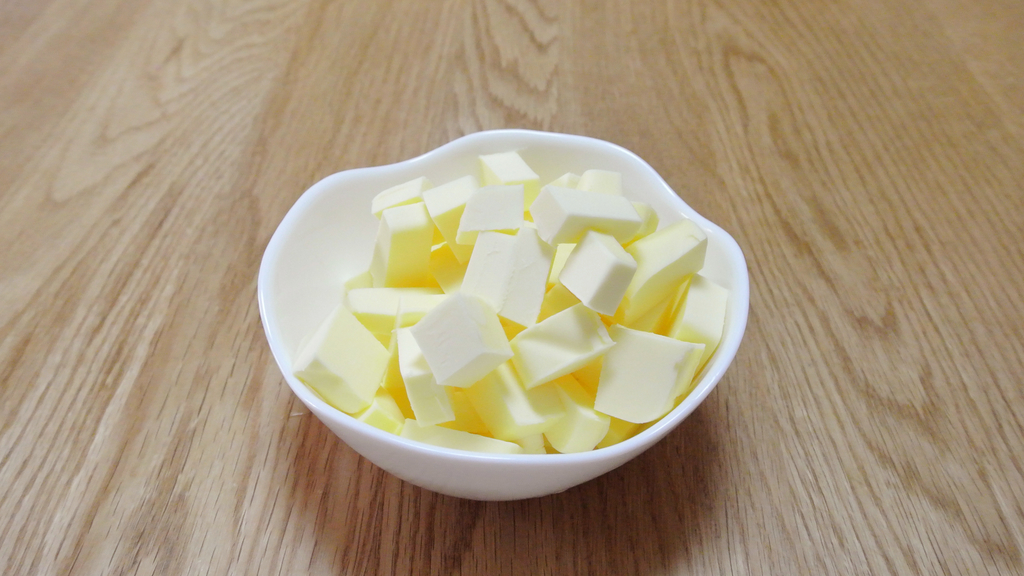 パイ生地の材料のバター