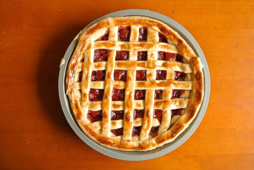 チェリーパイ　焼き上がり