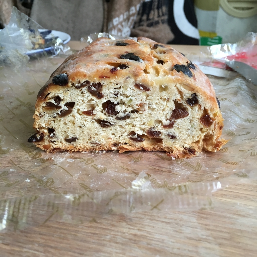 Emil Reimannのシュトーレン　切り口