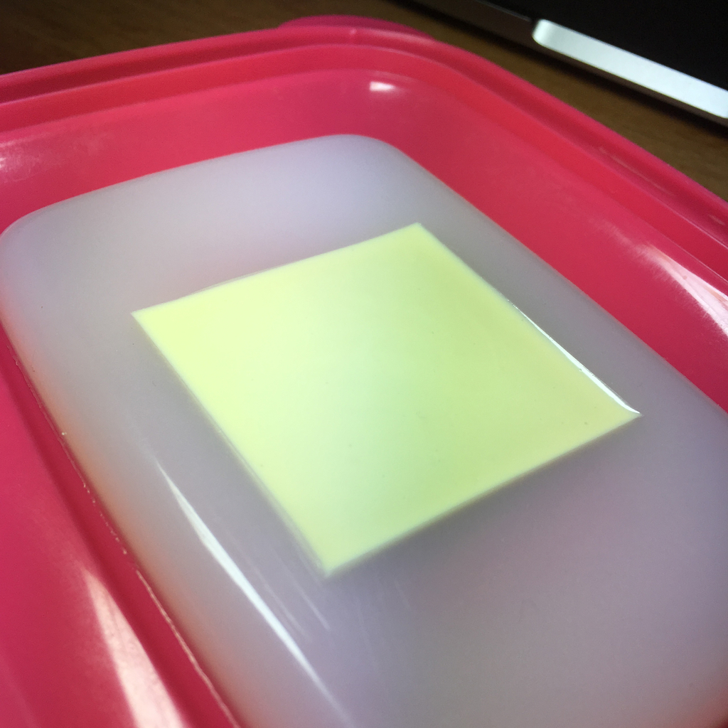 ホワイトチョコ流す